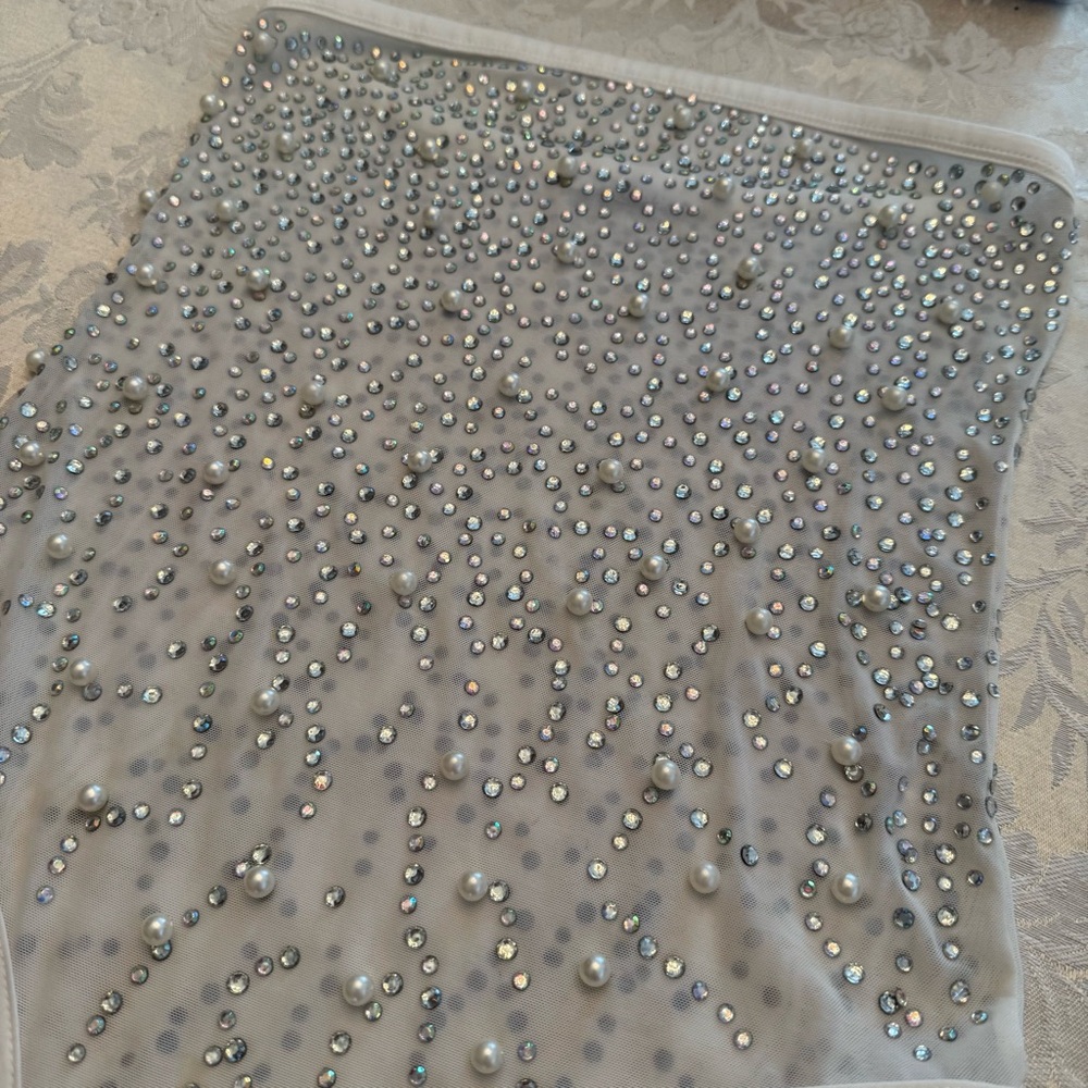 Embellished Pearl and Rhinestone Sparkly White Bodysuit - Picture 7 of 7